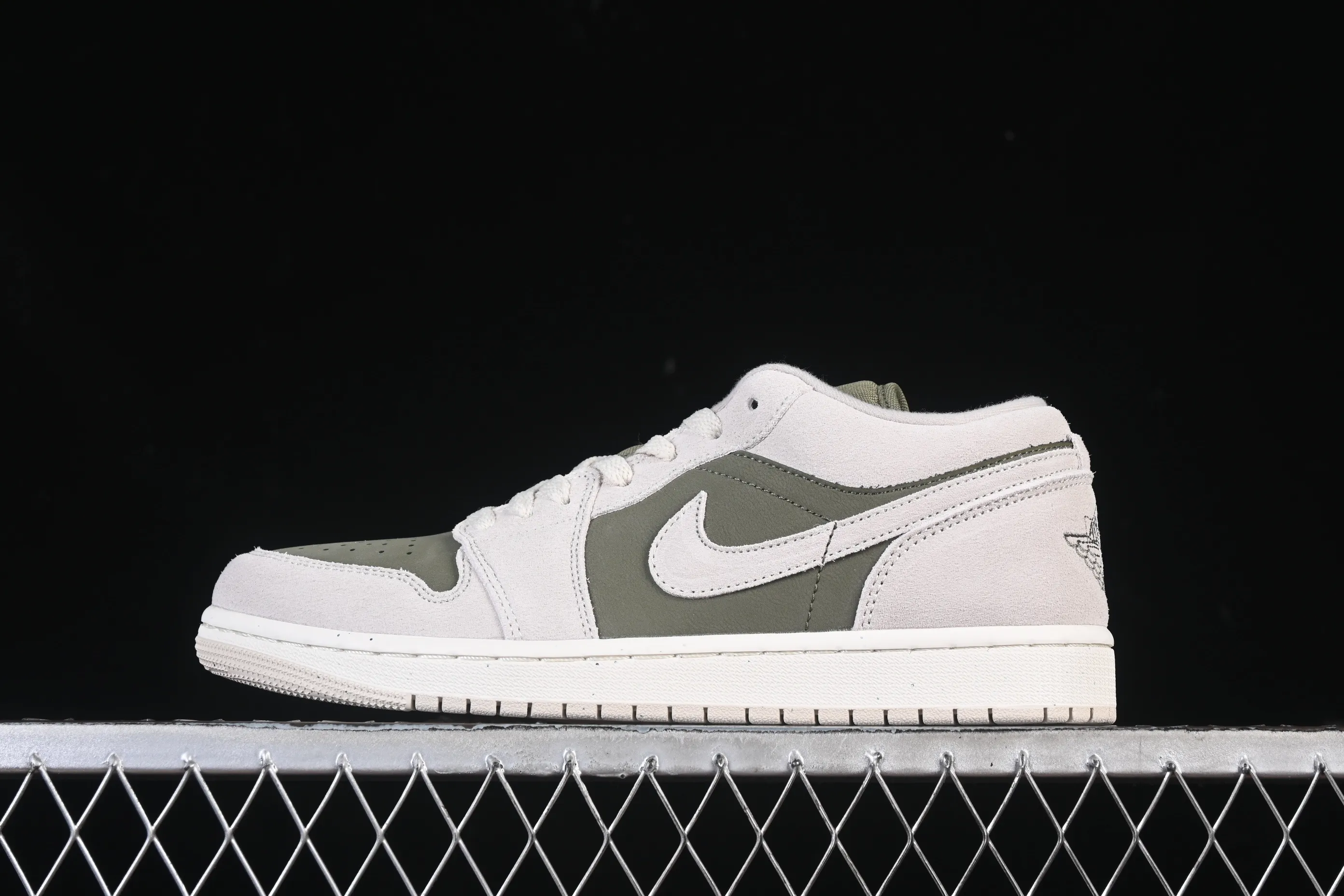All categories Air Jordan Jordan series basketball shoes Air Jordan 1 Low Air Jordan 1 Low AJ1 Joe 1 meter green low-top cultural and casual sneakers HV4089-201